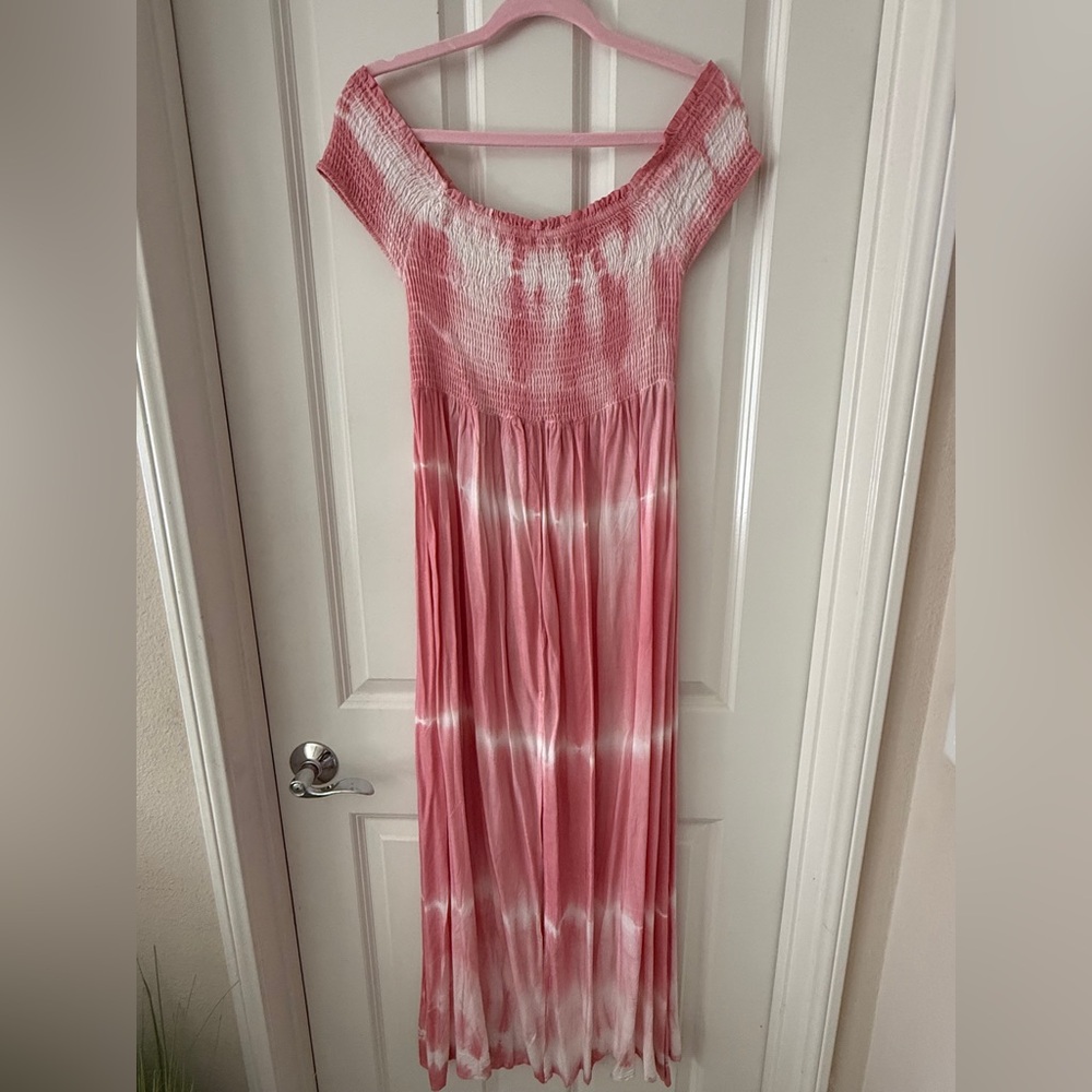 Raviya Pink and White Smocked Dress